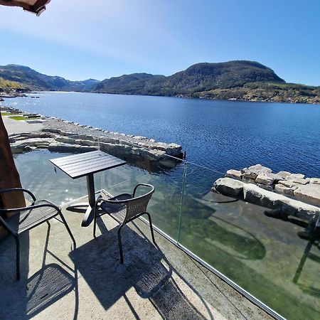 Preikestolen Panorama Apartment Jorpeland Exterior photo
