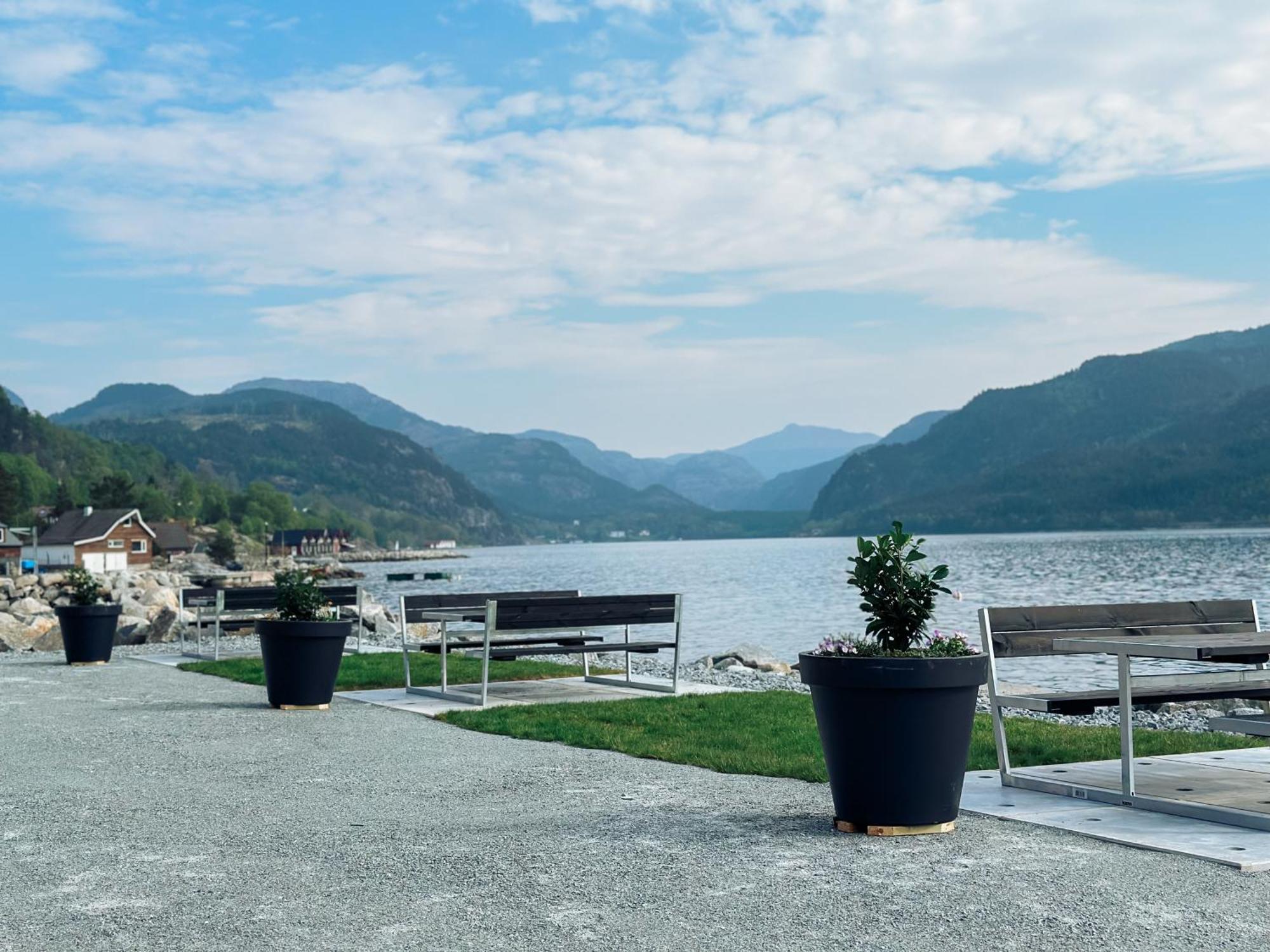 Preikestolen Panorama Apartment Jorpeland Exterior photo